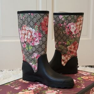 Gucci floral rain boots super blooms. 38